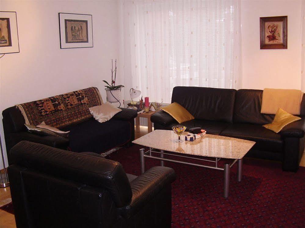 Accommodatie bij particulieren Abt Private Exhibition Ground